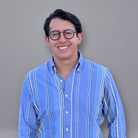 Testimonio de un usuario sobre el uniforme con resistencia al fuego de Confortline